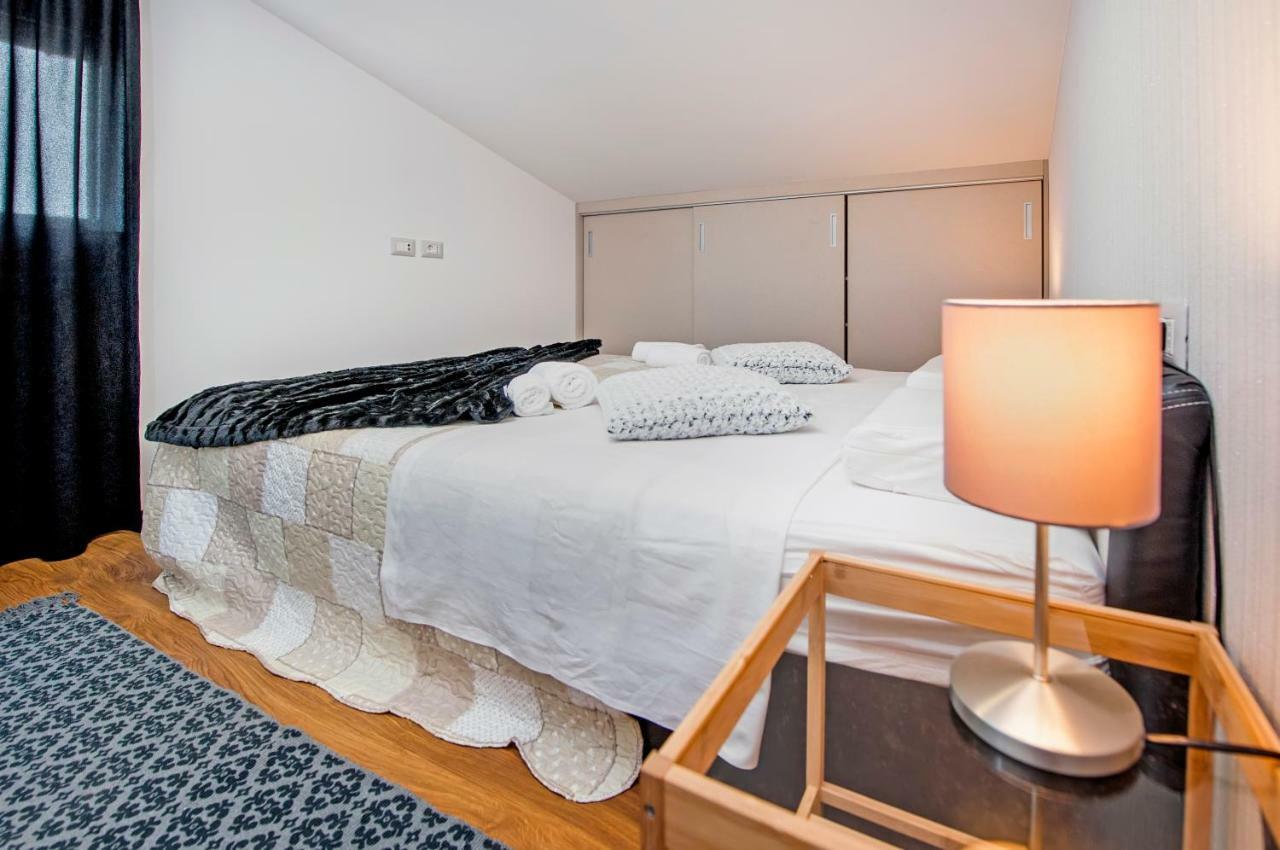 Lakovich Sea View Apartments Rovinj Exteriér fotografie