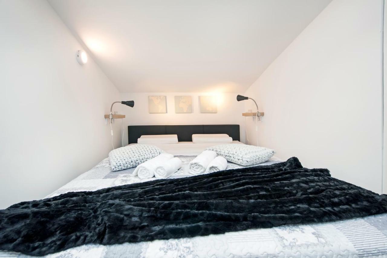 Lakovich Sea View Apartments Rovinj Exteriér fotografie