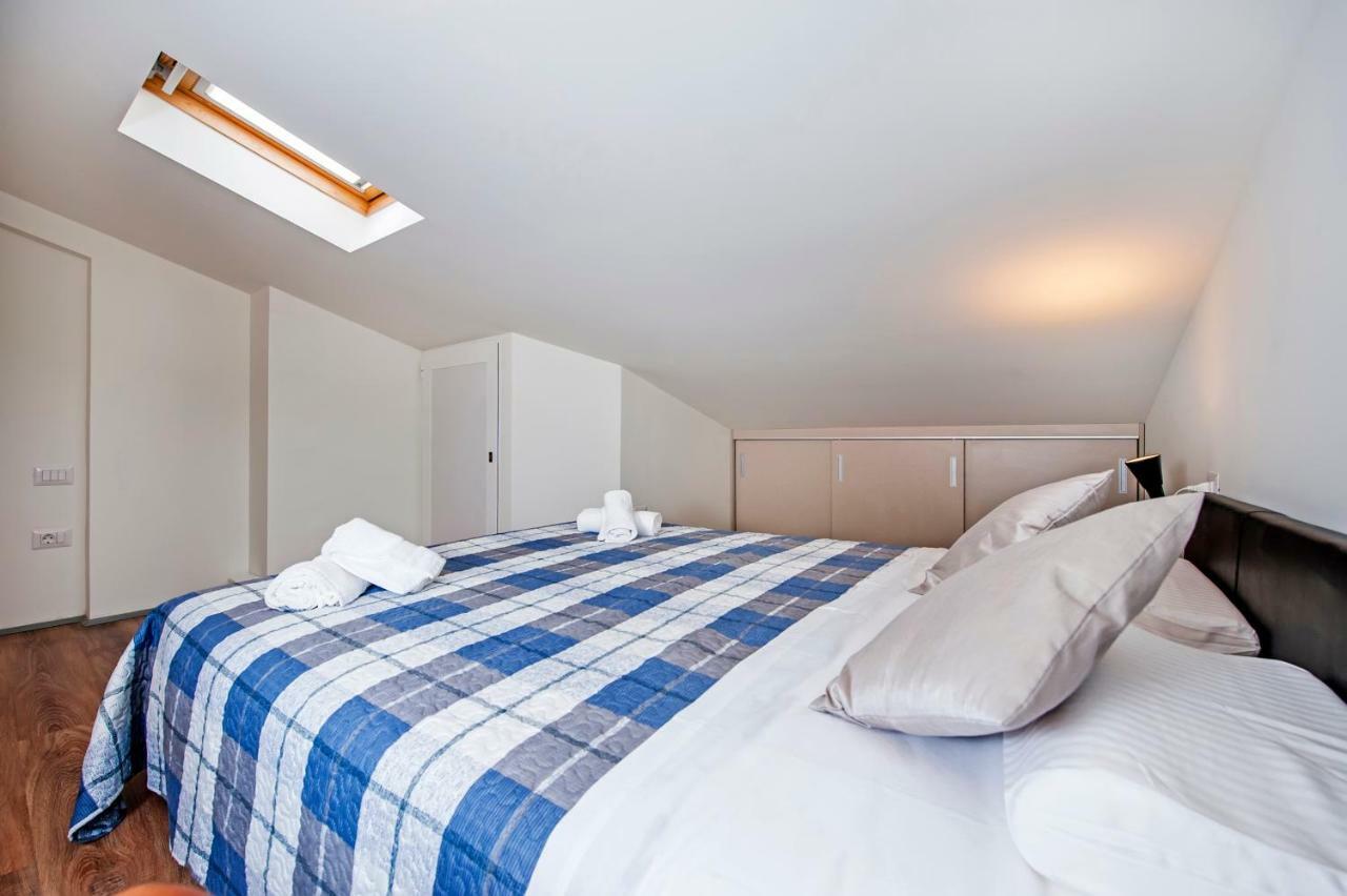 Lakovich Sea View Apartments Rovinj Exteriér fotografie