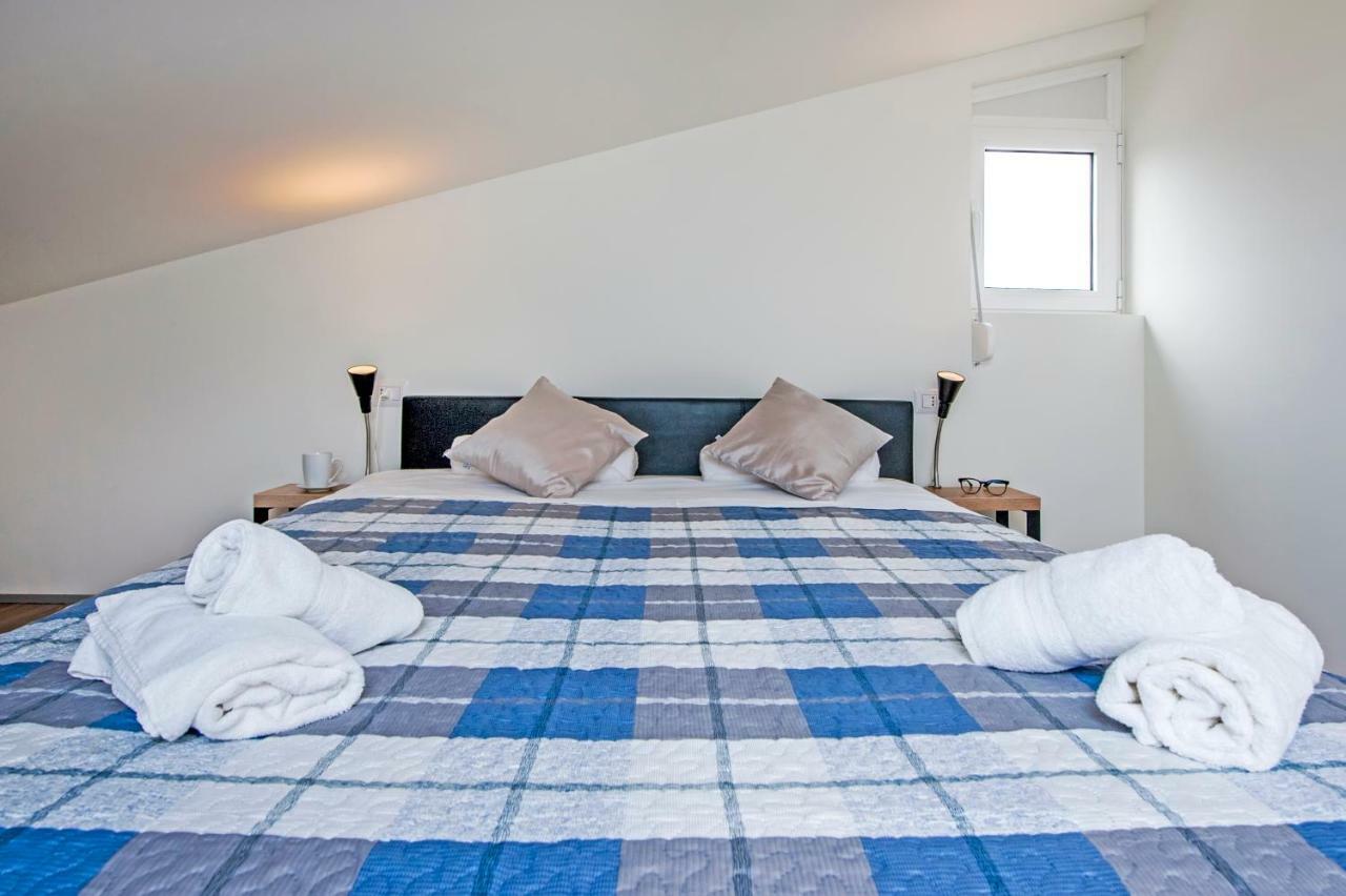 Lakovich Sea View Apartments Rovinj Exteriér fotografie